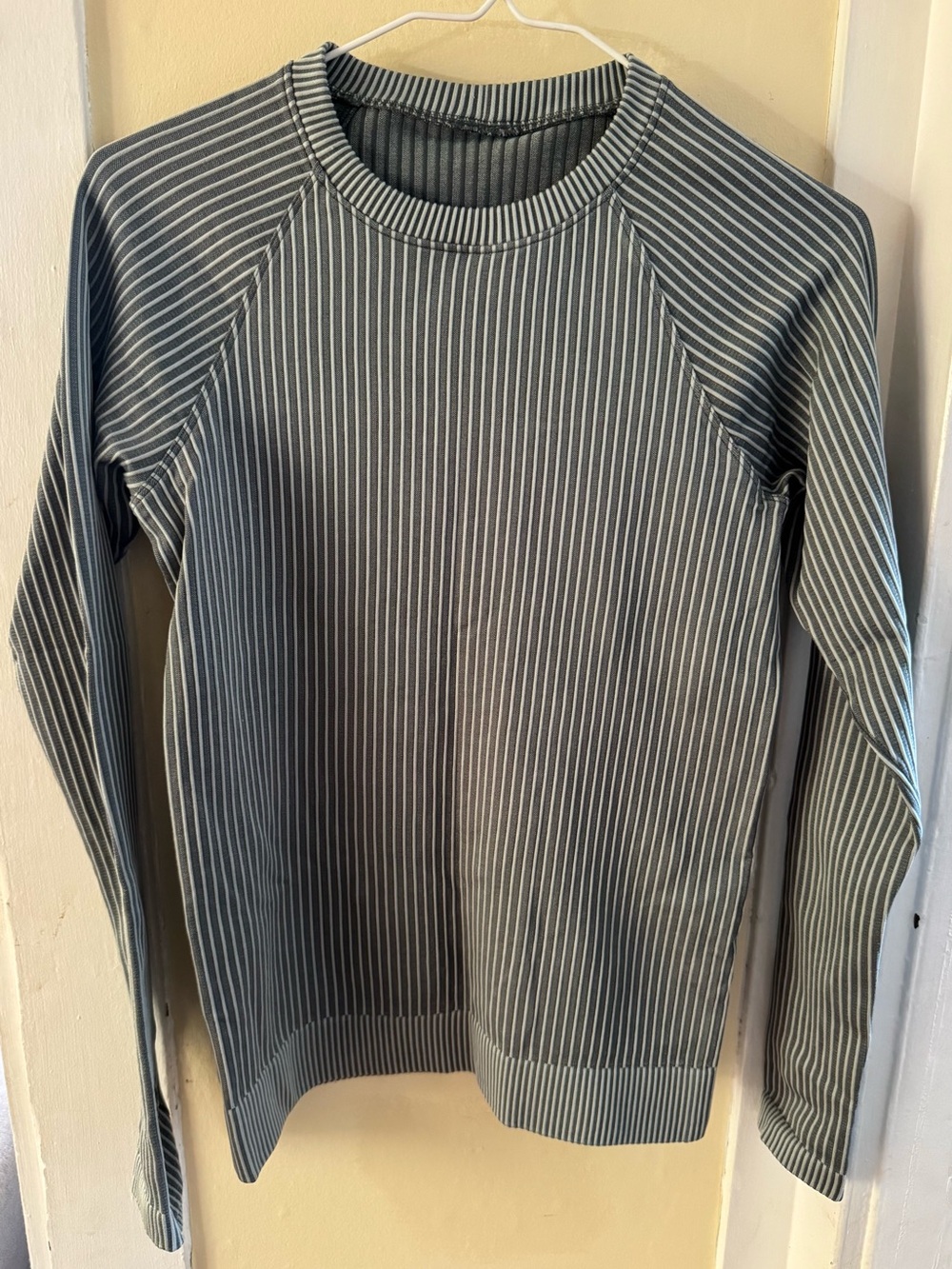 Lululemon Rest Less Pullover in “Dark Forest/Jade Gray”